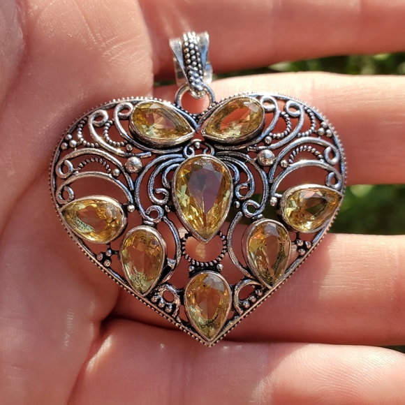 New Citrine 925 Silver Heart Pendant. - Picture 10 of 13